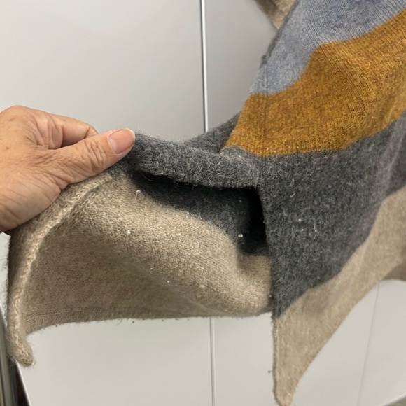 PERUVIAN CONNECTION Conway Alpaca & Wool Blend, Knit Pullover Poncho, One Size - Picture 6 of 8